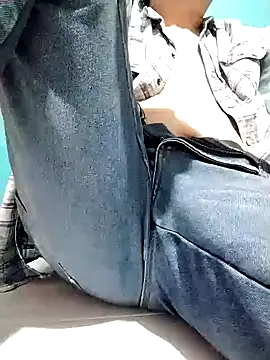 Bombi22 online show from January 30, 2025, 4:16 am