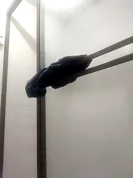 Bombi22 online show from February 22, 2025, 9:48 pm