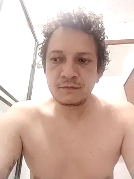 Bombi22 online show from October 1, 2025, 11:38 am