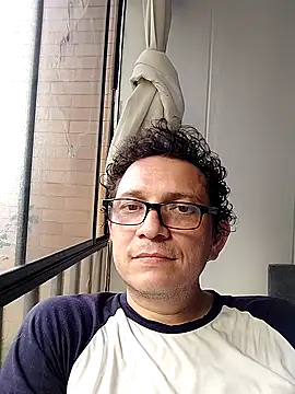 Bombi22 online show from October 5, 2025, 10:07 pm