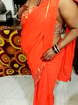  Hot-Couple online show from January 14, 2026, 9:20 pm