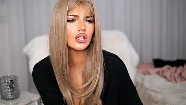 Graciane Lee online show from December 24, 2024, 7:49 am