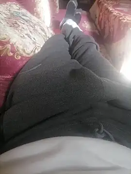 MamhounXx1 online show from December 19, 2024, 12:34 pm