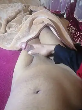 MamhounXx1 online show from February 25, 2025, 6:09 pm