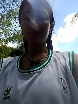 Snapshot of thamygomezz chatting on September 10, 2025, 7:58 pm thamygomezz online show from September 10, 2025, 7:58 pm