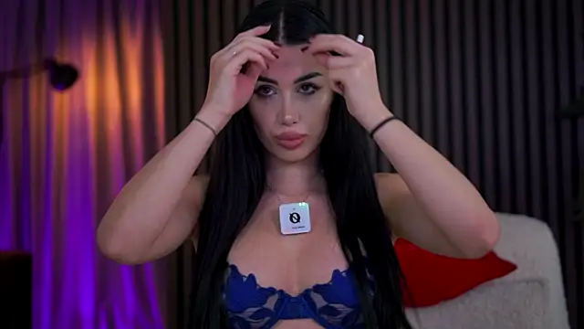 Jenna Day online show from December 14, 2025, 7:18 pm