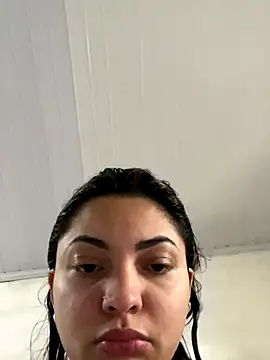 Nicollygriu online show from November 17, 2025, 1:50 pm