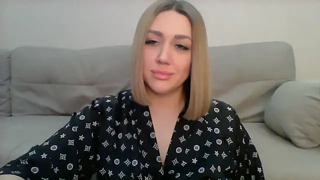 VickyLove047 online show from January 4, 2025, 9:32 am