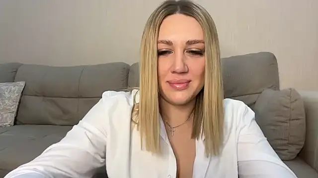 VickyLove047 online show from September 26, 2025, 6:28 am