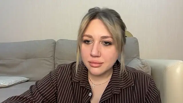 VickyLove047 online show from March 31, 2026, 5:57 pm