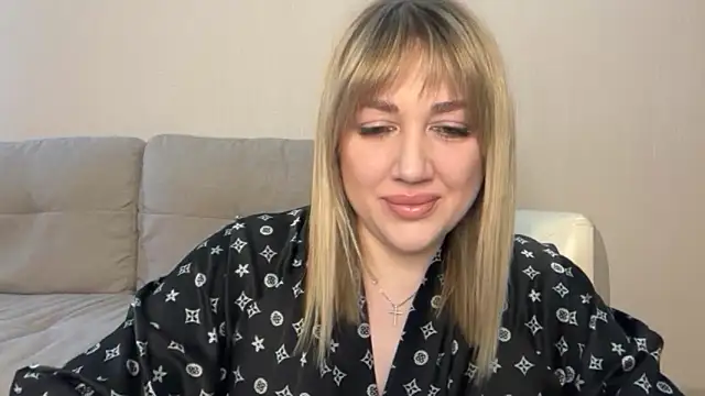 VickyLove047 online show from April 5, 2026, 7:05 am