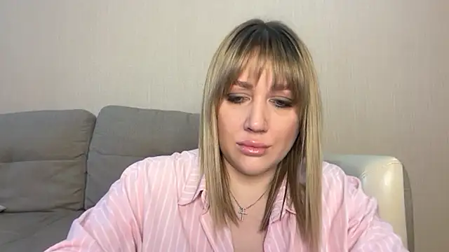 VickyLove047 online show from April 11, 2026, 6:51 am