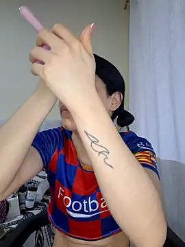 franchezkavegaaa online show from October 26, 2025, 12:00 pm