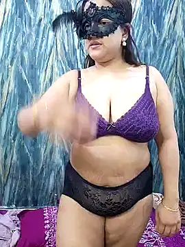 Snapshot of hijab_babe chatting on March 11, 2025, 4:32 am hijab babe online show from March 11, 2025, 4:32 am