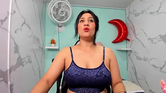 karime sexygirl online show from October 9, 2025, 11:19 am