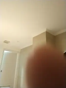 Snapshot of Dannydy2015 chatting on December 19, 2025, 10:00 am Dannydy2015 online show from December 19, 2025, 10:00 am