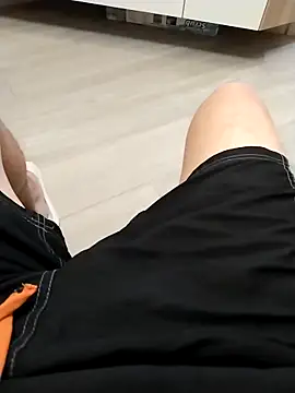 Snapshot of Dannydy2015 chatting on February 15, 2026, 3:53 pm Dannydy2015 online show from February 15, 2026, 3:53 pm