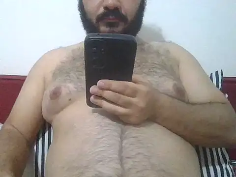 UrfavSlaveBitch online show from November 22, 2025, 6:18 pm