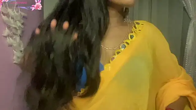 fairyC for u online show from September 25, 2025, 8:18 am