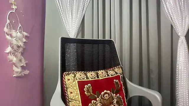 fairyC for u online show from October 6, 2025, 8:23 am