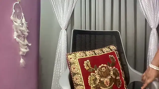 fairyC for u online show from October 11, 2025, 12:26 pm