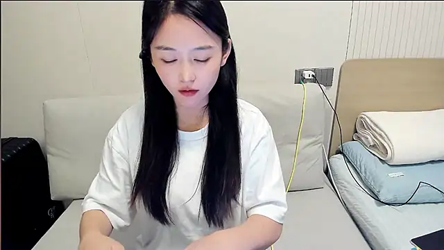 CN-Babycat online show from September 21, 2025, 4:36 am