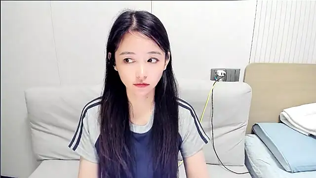 CN-Babycat online show from September 30, 2025, 6:29 am