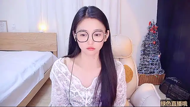 CN-Babycat online show from January 7, 2026, 4:04 am