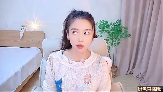 CN-Babycat online show from January 19, 2026, 4:27 am