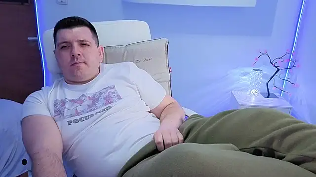 Snapshot of JasonJacks chatting on March 19, 2026, 7:23 am JasonJacks online show from March 19, 2026, 7:23 am