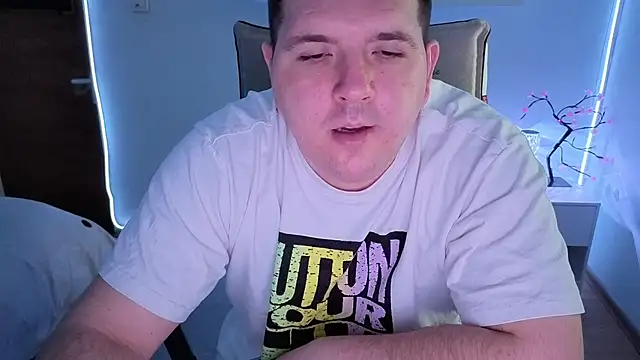 Snapshot of JasonJacks chatting on March 24, 2026, 5:34 am JasonJacks online show from March 24, 2026, 5:34 am