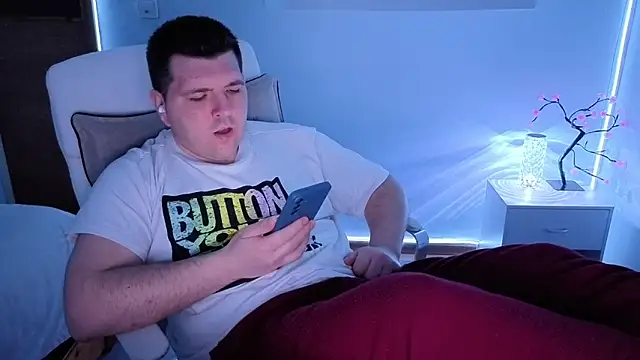 Snapshot of JasonJacks chatting on April 1, 2026, 3:18 am JasonJacks online show from April 1, 2026, 3:18 am