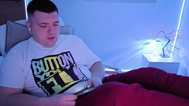 Snapshot of JasonJacks chatting on April 8, 2026, 3:17 am JasonJacks online show from April 8, 2026, 3:17 am