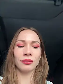 JulliaVegas online show from December 17, 2024, 9:50 am