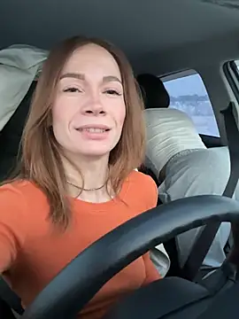 JulliaVegas online show from December 23, 2024, 2:35 am