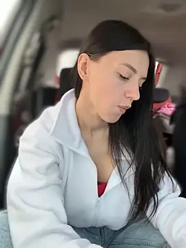 Snapshot of JulliaVegas chatting on September 25, 2025, 1:42 am JulliaVegas online show from September 25, 2025, 1:42 am