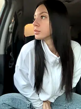 Snapshot of JulliaVegas chatting on October 12, 2025, 1:15 am JulliaVegas online show from October 12, 2025, 1:15 am