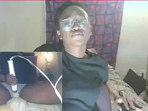 Snapshot of cum2mary_ chatting on January 7, 2025, 11:35 pm cum2mary online show from January 7, 2025, 11:35 pm