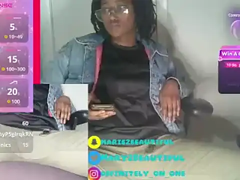 Snapshot of cum2mary_ chatting on February 11, 2025, 11:12 pm cum2mary online show from February 11, 2025, 11:12 pm