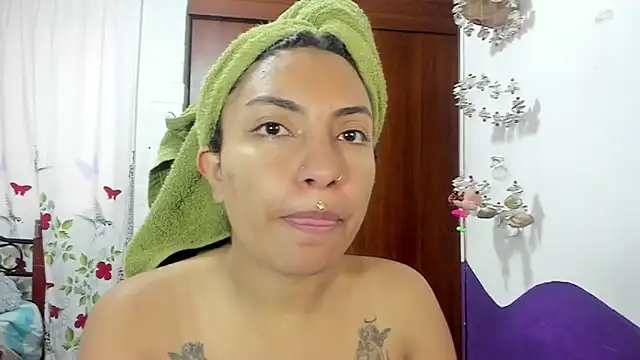 Snapshot of Natymontiell_ chatting on January 3, 2025, 2:30 pm Natymontiell online show from January 3, 2025, 2:30 pm