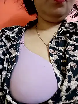 Snapshot of sunita-doll chatting on September 26, 2025, 1:42 am sunita-doll online show from September 26, 2025, 1:42 am