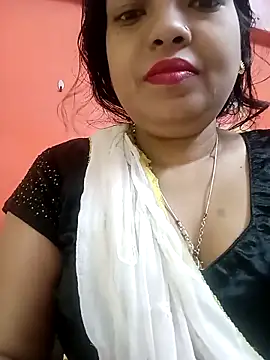 Snapshot of sunita-doll chatting on October 3, 2025, 2:08 am sunita-doll online show from October 3, 2025, 2:08 am
