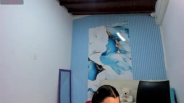 Danniela18  online show from March 3, 2025, 4:03 pm