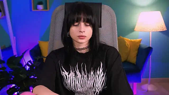 JadeCastle  online show from March 6, 2026, 4:14 pm