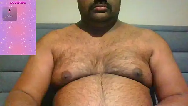 Snapshot of indianbearbot chatting on December 14, 2025, 8:57 pm indianbearbot online show from December 14, 2025, 8:57 pm