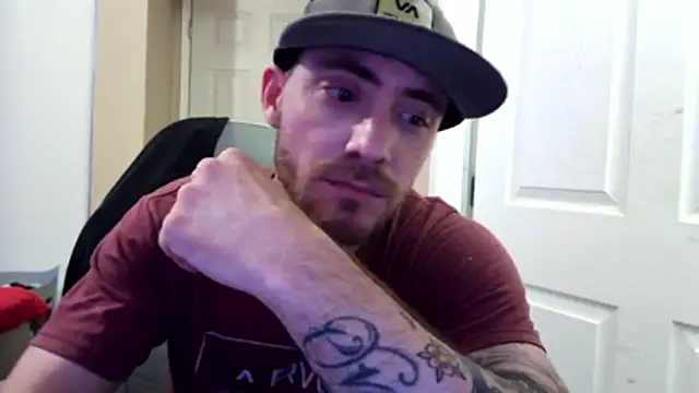 Huntzg23 online show from March 22, 2026, 6:39 am