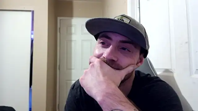 Huntzg23 online show from March 24, 2026, 5:34 am