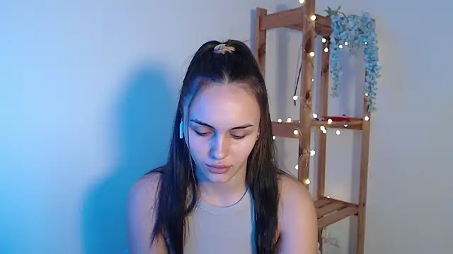 Snapshot of IrinaShayk18 chatting on February 1, 2025, 9:32 am IrinaShayk18 online show from February 1, 2025, 9:32 am