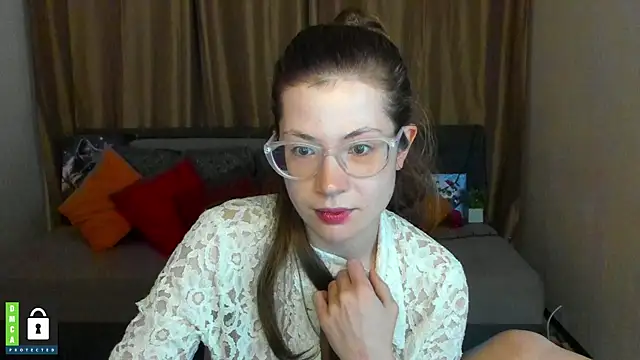 Snapshot of Alicia_redfollow chatting on January 22, 2025, 12:48 am Alicia redfollow online show from January 22, 2025, 12:48 am