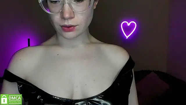 Snapshot of Alicia_redfollow chatting on March 2, 2025, 9:31 am Alicia redfollow online show from March 2, 2025, 9:31 am